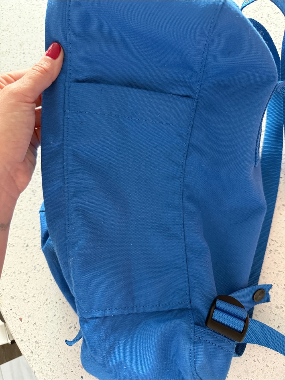 Fjallraven Kånken Backpack in Bright Blue - Picture 3 of 4
